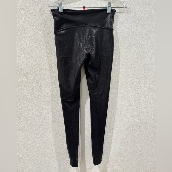 Spanx Faux Leather Black Leggings Size Medium - Picture 6 of 16